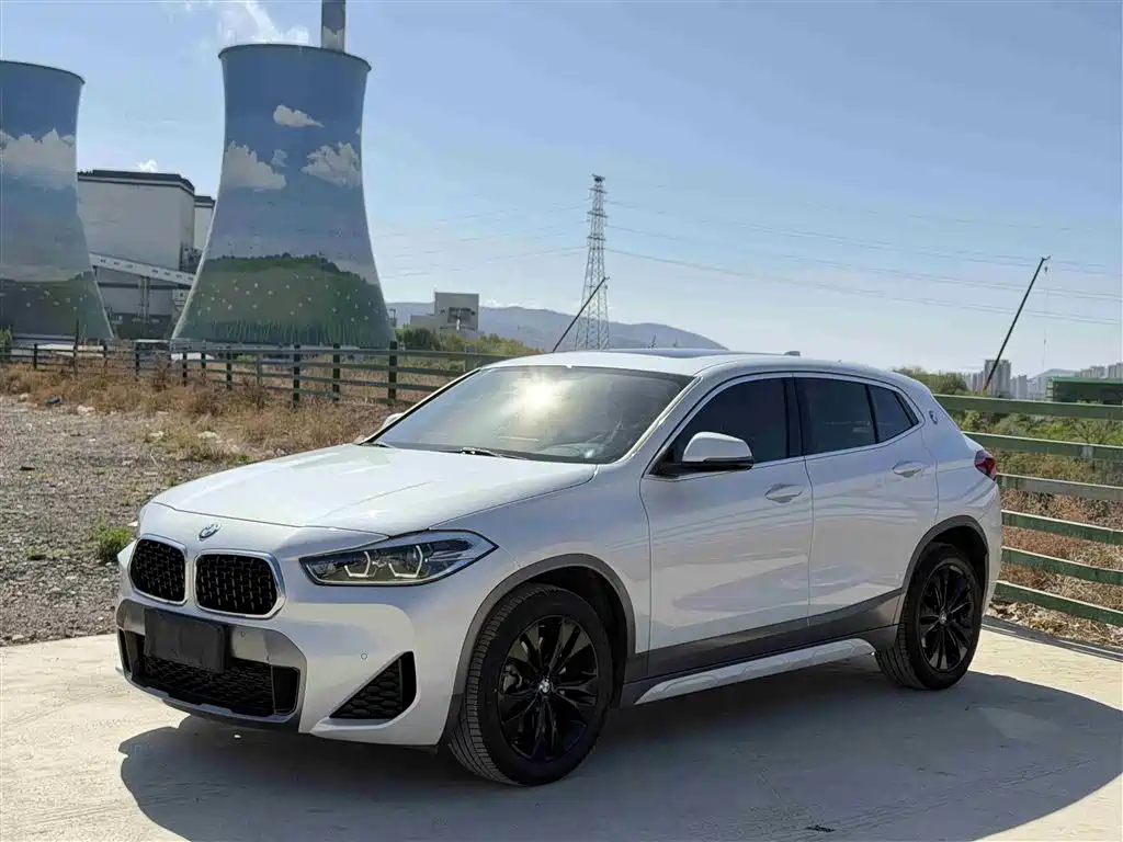 BMW X2 2023 sDrive25i M Off-Road Package