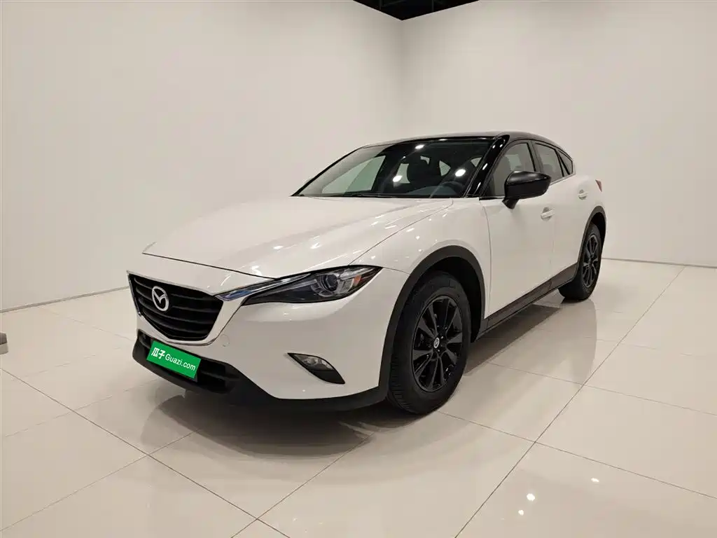 Фото 1 - Mazda CX-4