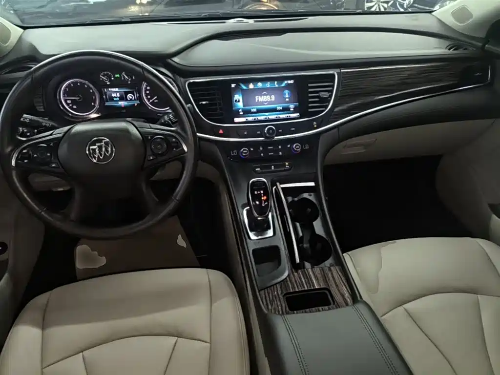 Buick LaCrosse 2016 20T Leading Type фото 10