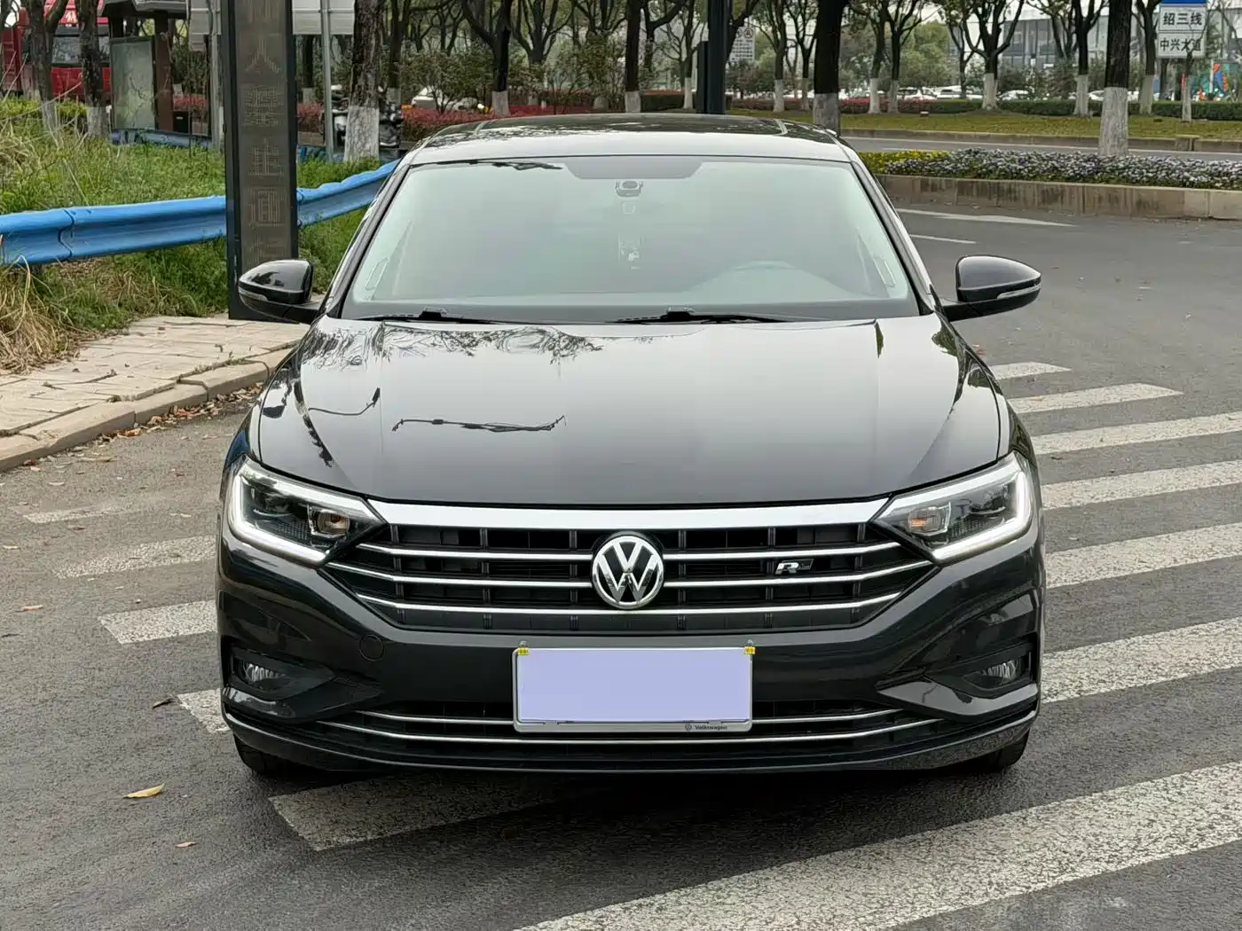 Volkswagen Sagitar 2022 280TSI DSG Surpassing Edition фото 2
