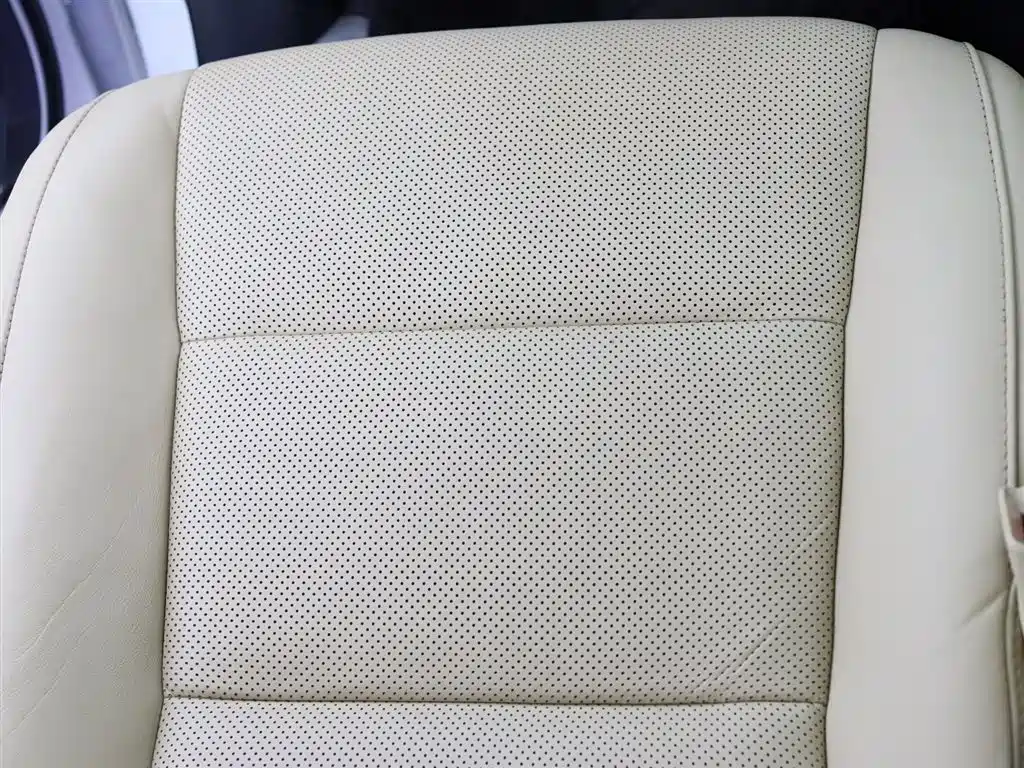 Toyota Alphard 2023 Dual Hybrid 2.5L Ultimate Gold Edition фото 24