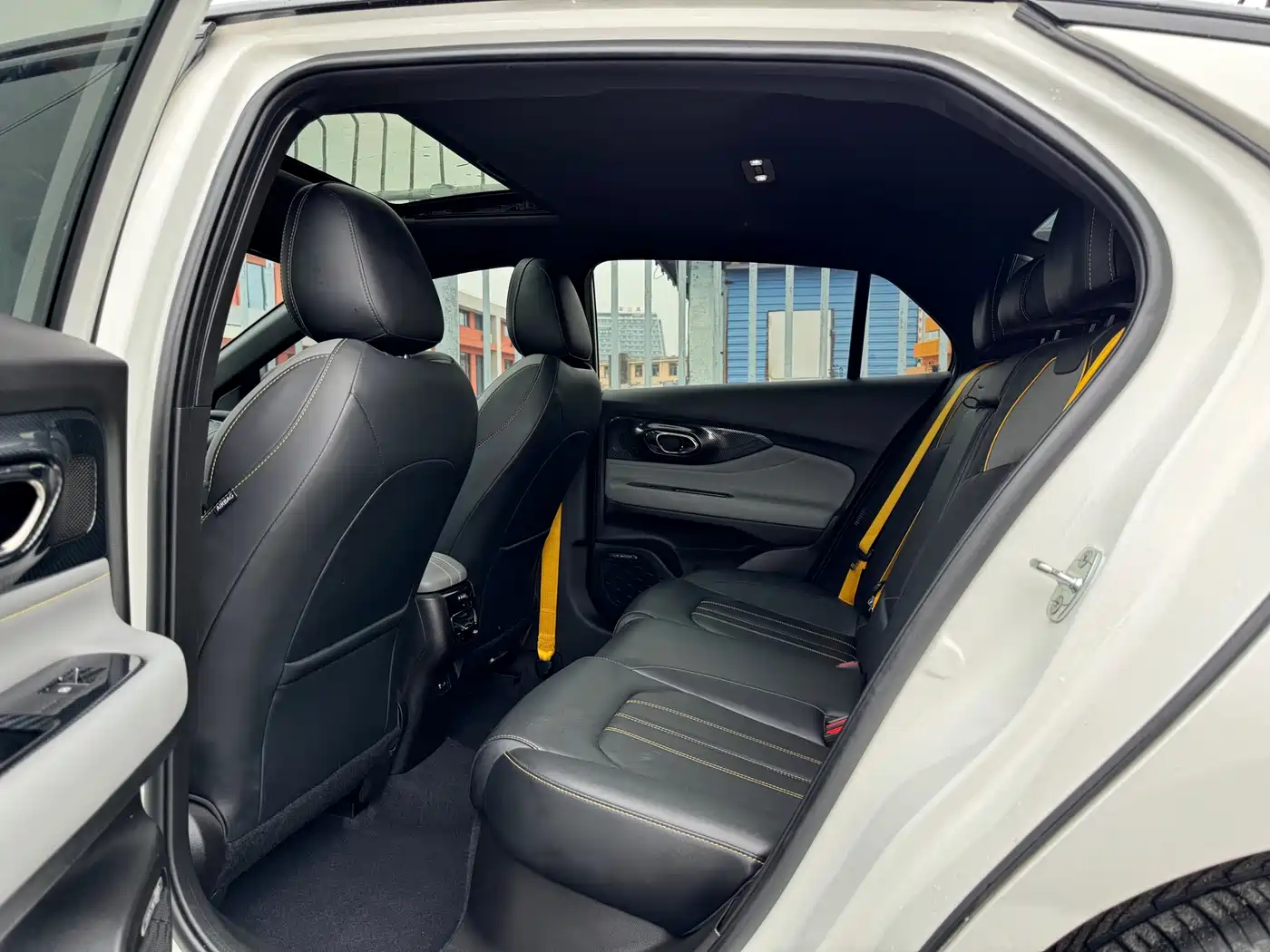 GAC Trumpchi Trumpchi Emkoo 2023 270T DCT J16 Edition фото 10