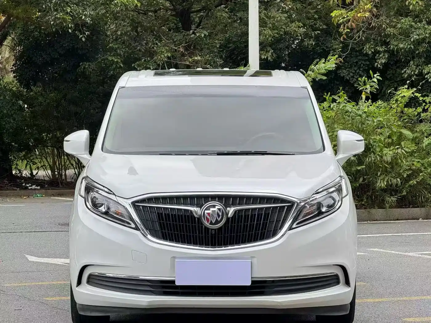 Buick GL8 2018 ES 28T Comfort Type China VI фото 2
