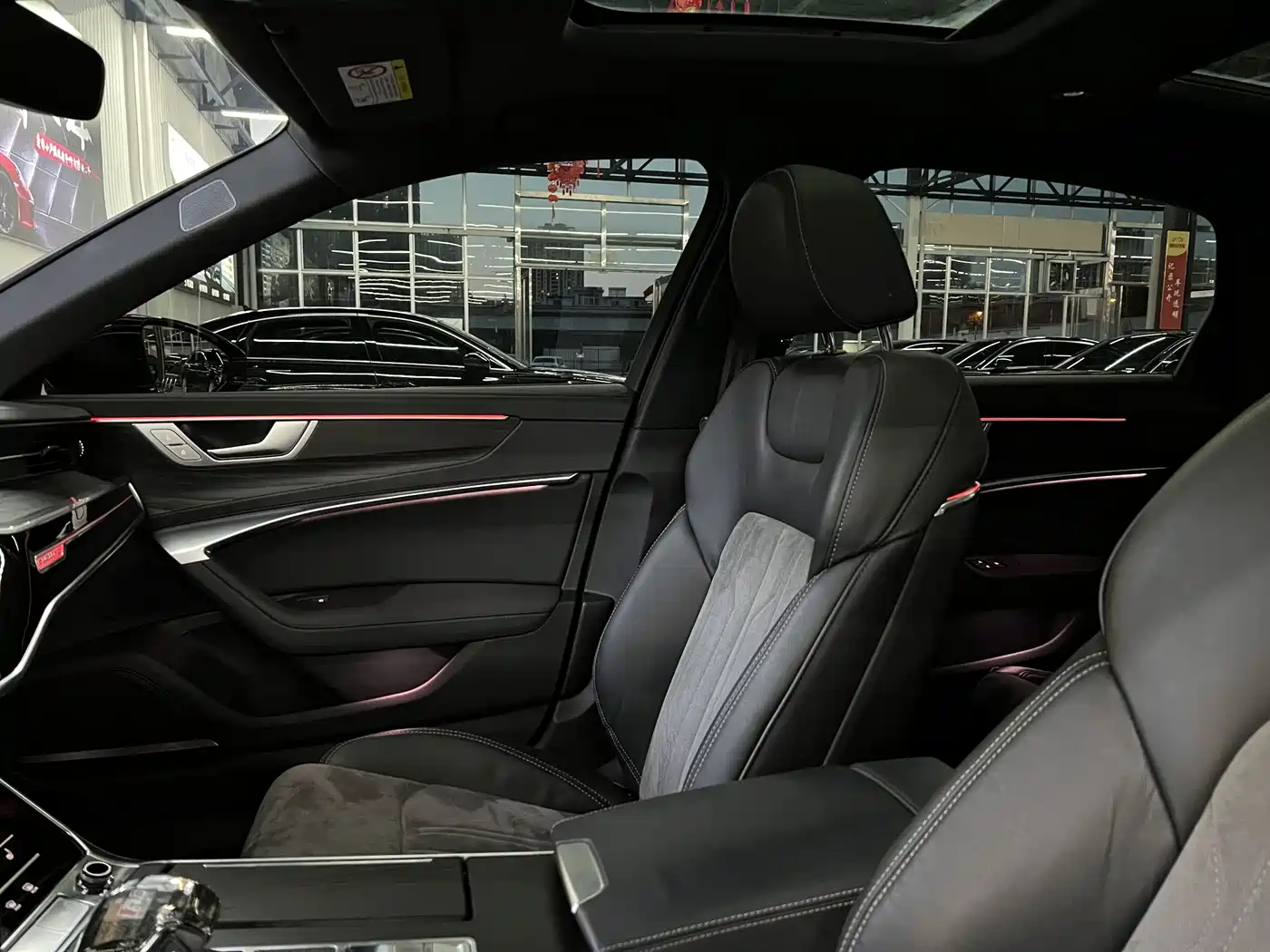 Audi A6L 2024 45 TFSI quattro Exclusive Dynamic фото 10