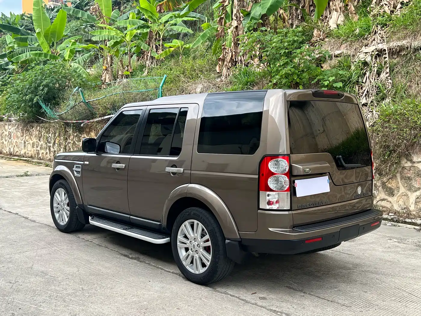 Land Rover Discovery 2011 3.0 SDV6 HSE Diesel фото 9