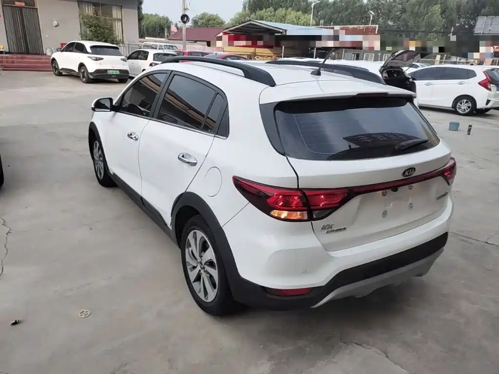 Kia KX CROSS 2018 2017 1.4L AT GLS