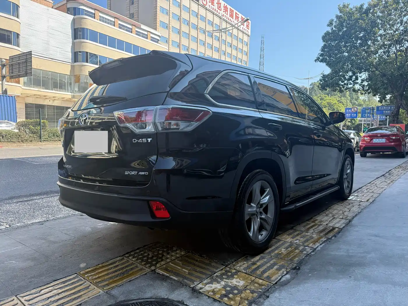 Toyota Highlander 2017 2.0T 4WD Premium 7-Seater фото 13