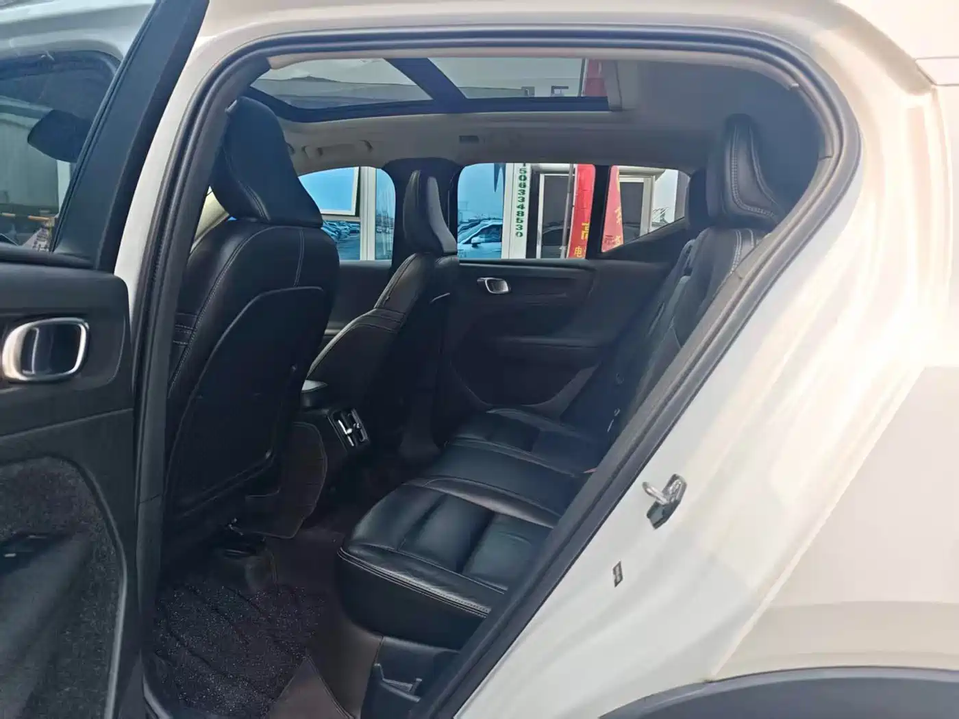 Volvo XC40 2020 T4 AWD Inscription Luxury Edition фото 8