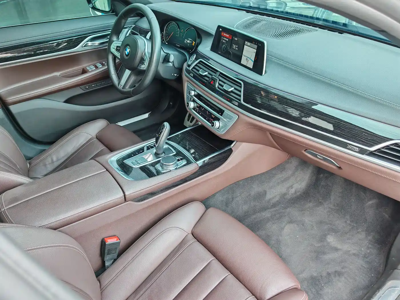 BMW 7 Series 2018 730Li Leading Type M Sport Package фото 21