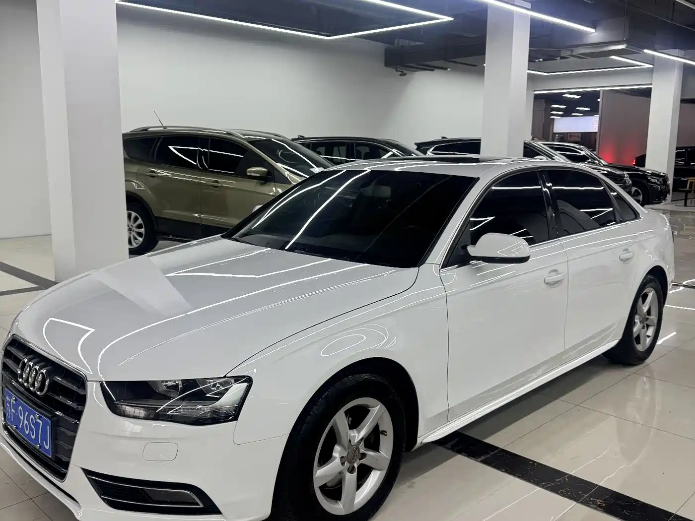 Audi A4L 2013 30 TFSI Automatic Comfort