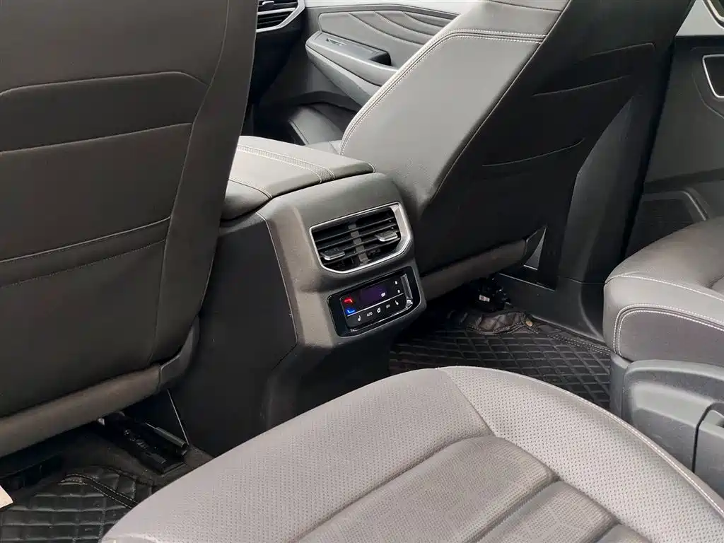 Volkswagen Talagon 2022 380TSI 4WD Luxury Premium Pro Edition 6-seater фото 9