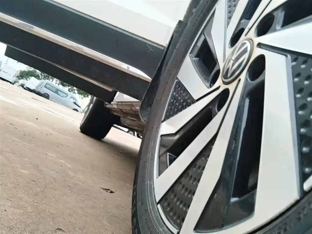Volkswagen Tharu New Energy 2021 Panorama Premium Edition фото 21