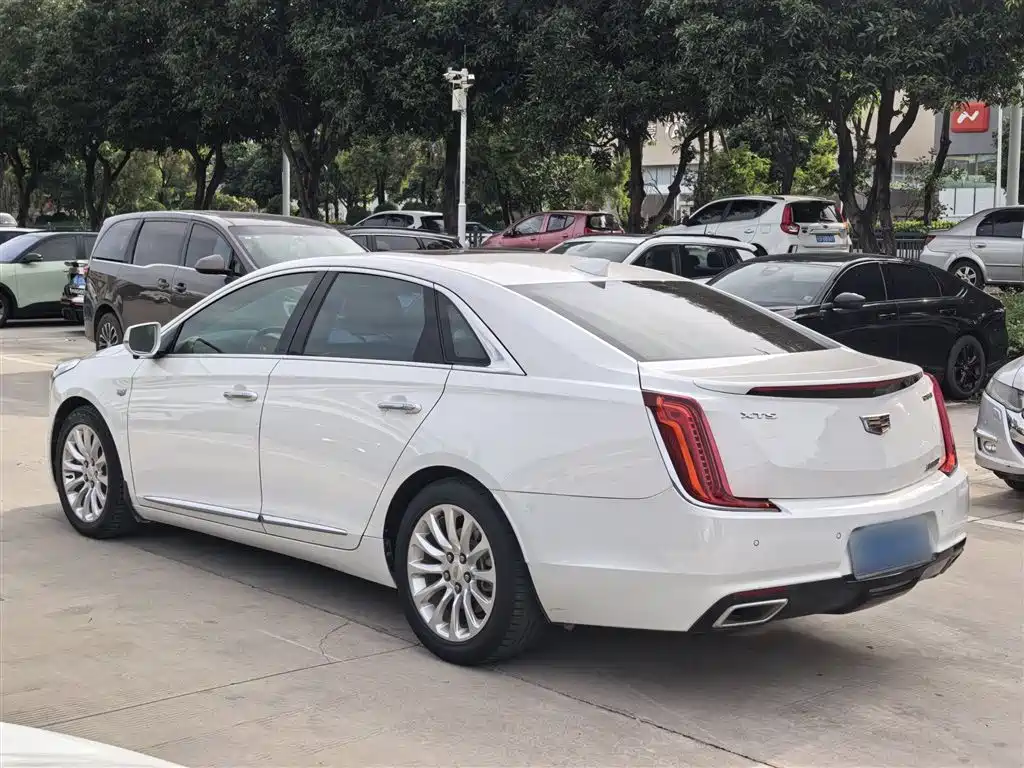Cadillac XTS 2018 28T Elite фото 7