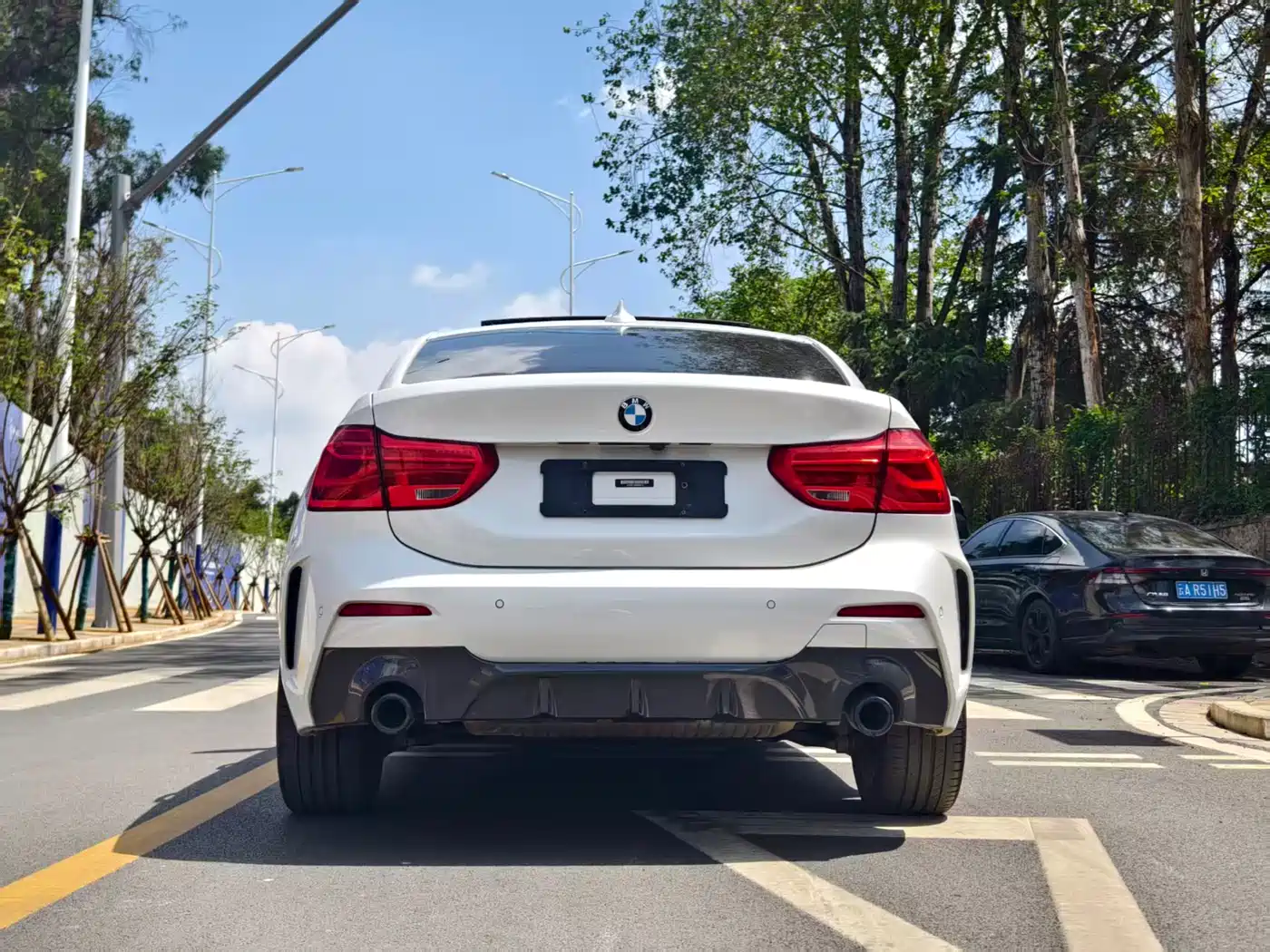 BMW 1 Series 2021 Facelift 120i M Sport Shadow Edition фото 8