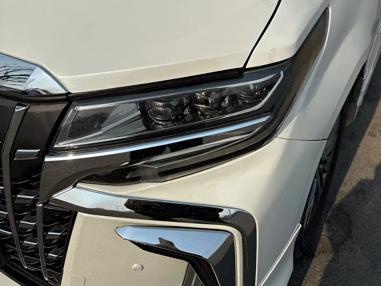 Toyota Alphard 2012 3.5L Luxury Edition фото 10
