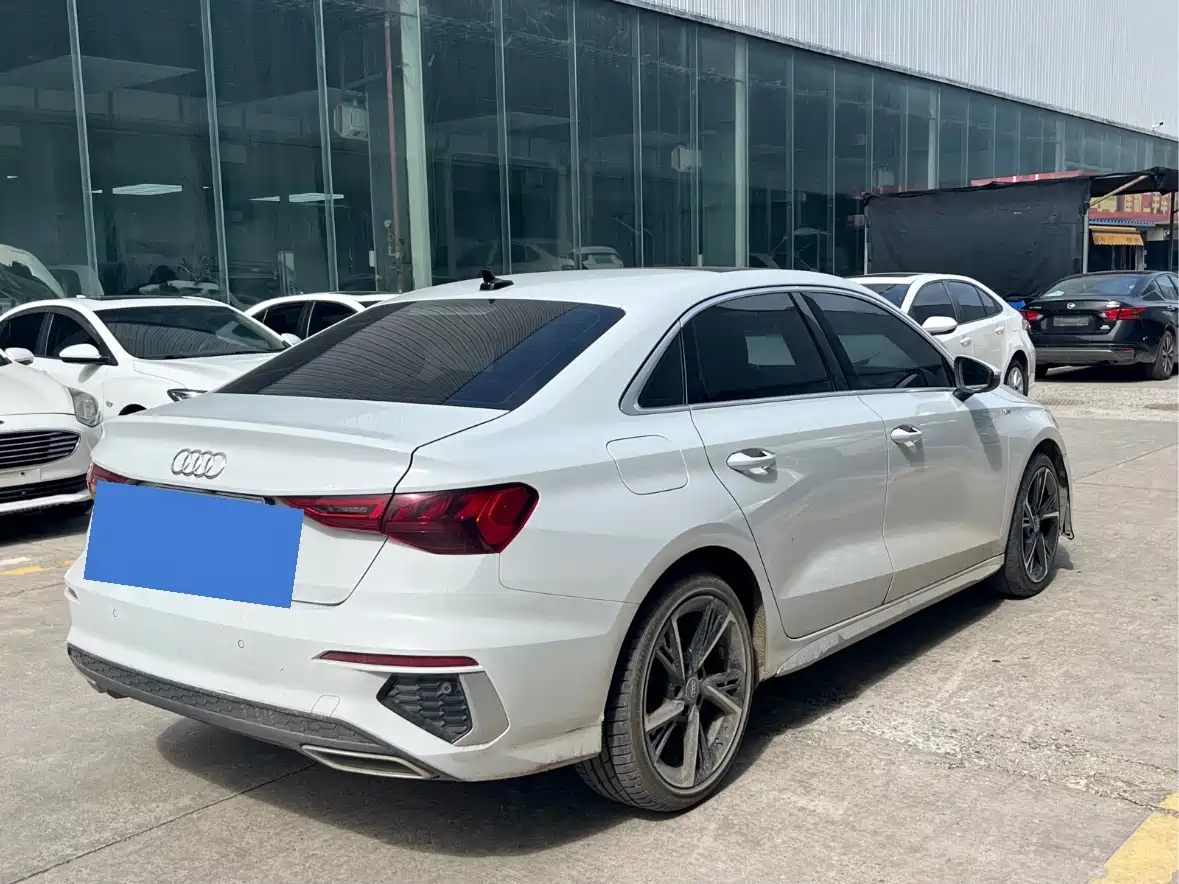 Audi A3 2021 A3L Limousine 35 TFSI Fashion Sport фото 8