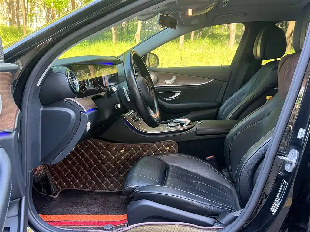 Mercedes-Benz E-Class 2018 E 200 L фото 15