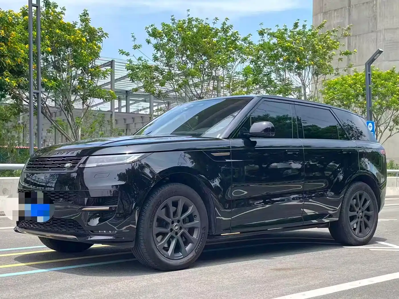 Land Rover Range Rover Sport 2023 400PS Dynamic SE