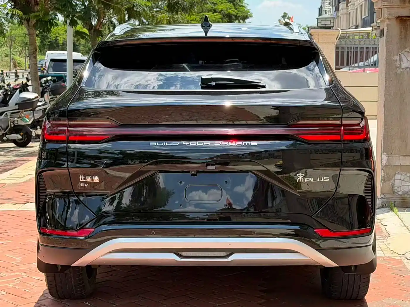 BYD Song PLUS PHEV 2023 Champion Edition EV 520KM Flagship фото 8