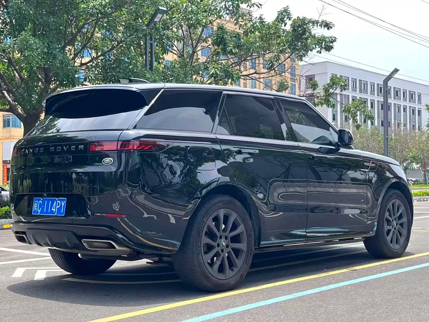 Land Rover Range Rover Sport 2023 400PS Dynamic SE фото 12