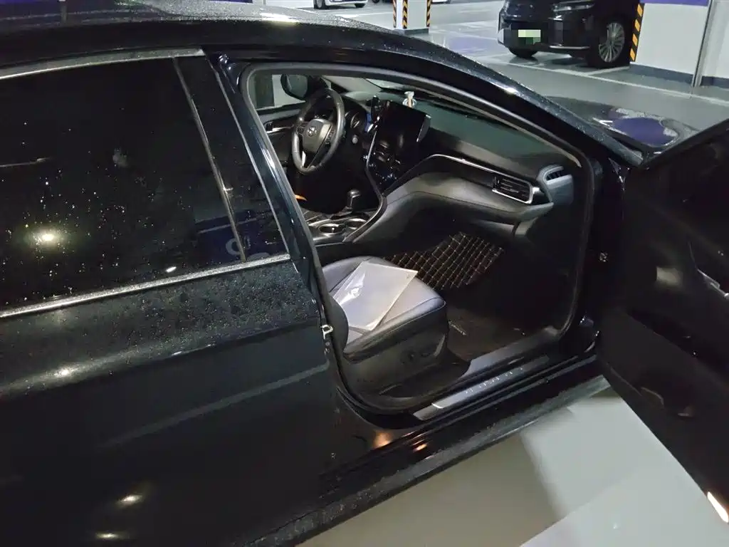 Toyota Camry 2021 2.0G Luxury Edition фото 21