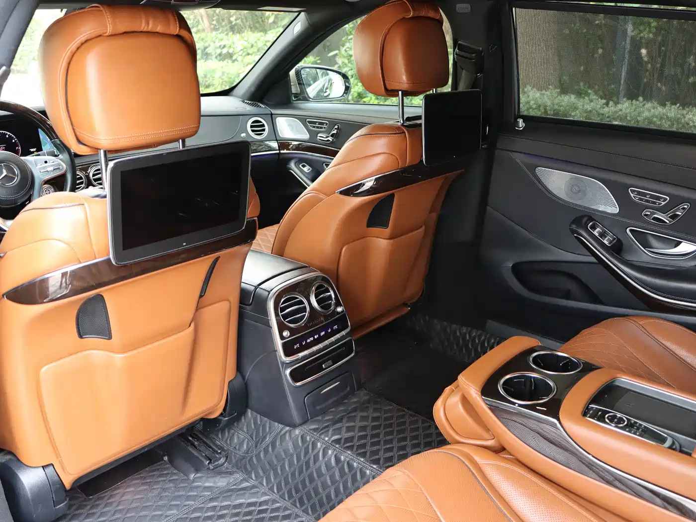 Mercedes-Benz Maybach S-Class 2020 S 450 4MATIC Collector's Edition фото 27