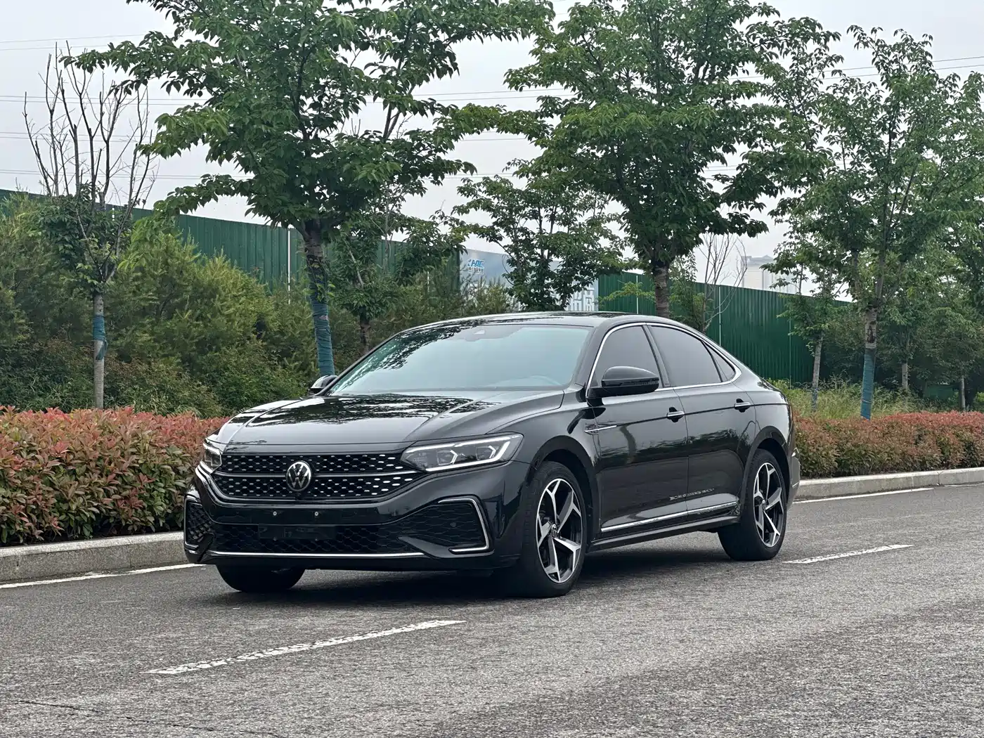 Volkswagen Passat 2024 380TSI Starlight Dragon Glory Edition