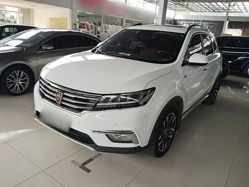 Фото 2 - Roewe RX5