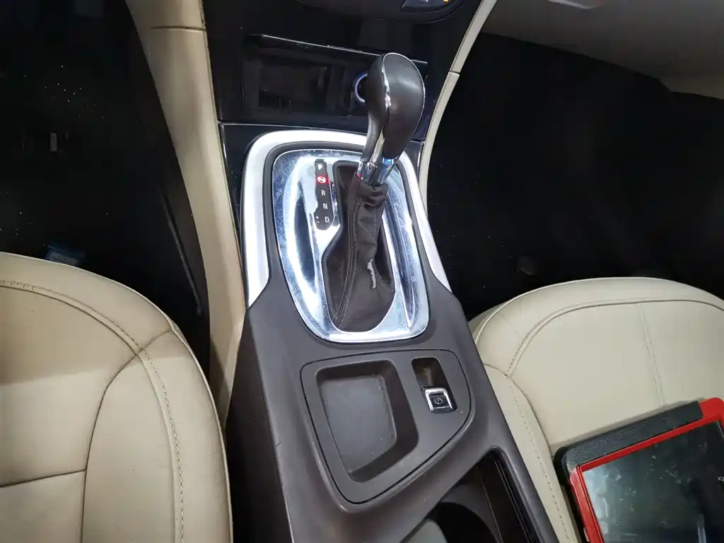 Buick Regal 2014 2.0L Elite Fashion Type фото 9