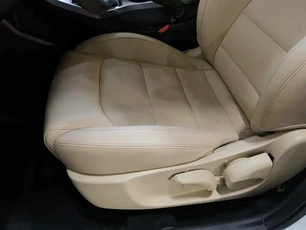 GEELY AUTOMOBILE EMGRAND