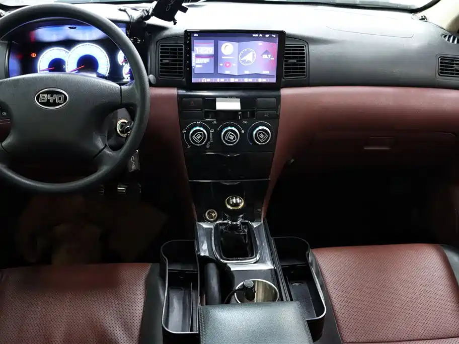 BYD F3 2012 Energy-saving Edition 1.5L Manual Comfort фото 6