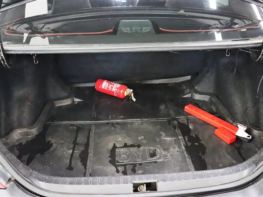BYD F3 2012 Energy-saving Edition 1.5L Manual Comfort фото 21