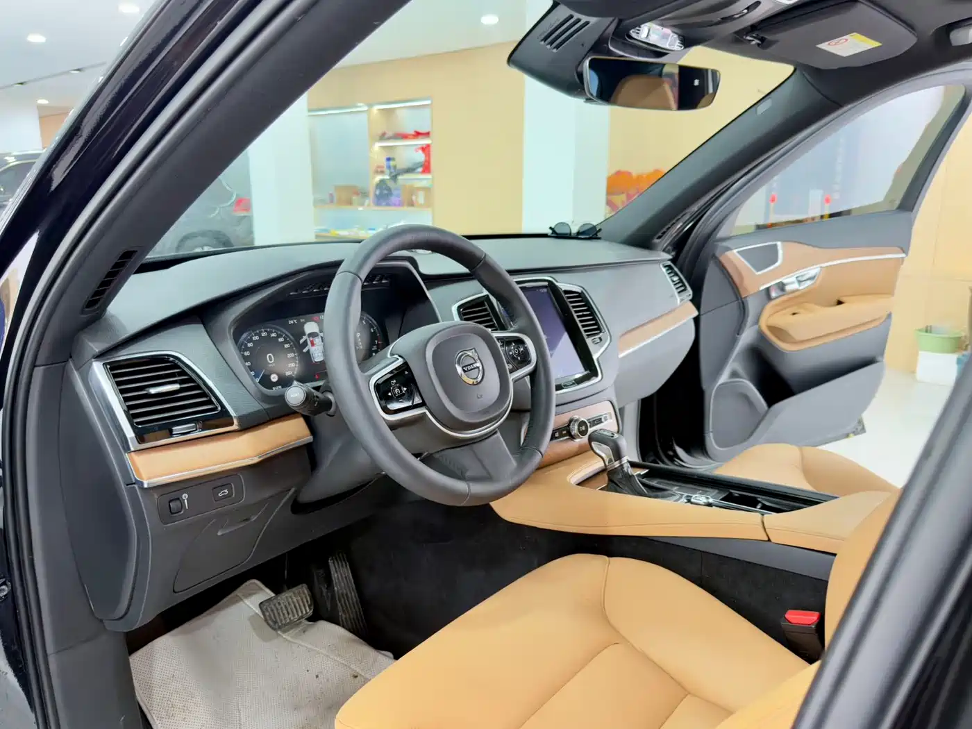 Volvo XC90 2019 T6 Smart Edition 7-seater (China V) фото 4