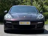 Фото 4 - Porsche Panamera
