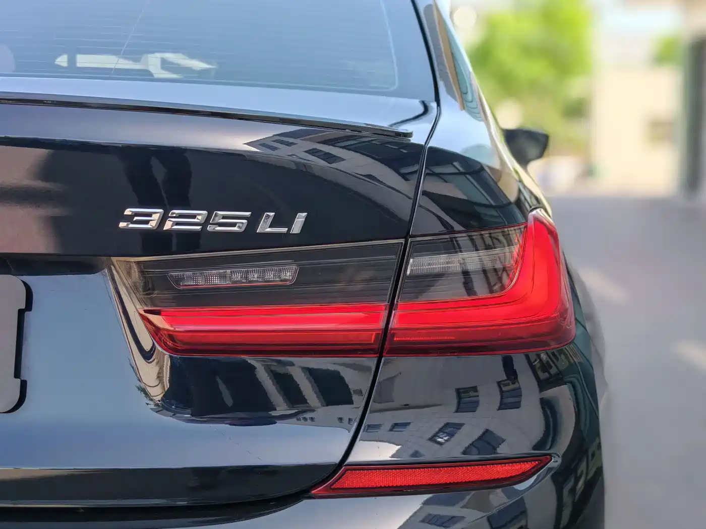 BMW 3 Series 2022 325Li M Sport Package фото 12