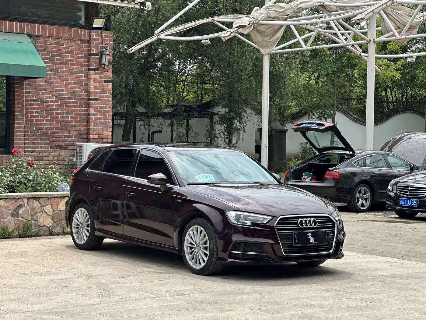 Audi A3 2017 Sportback 35 TFSI Fashion фото 3