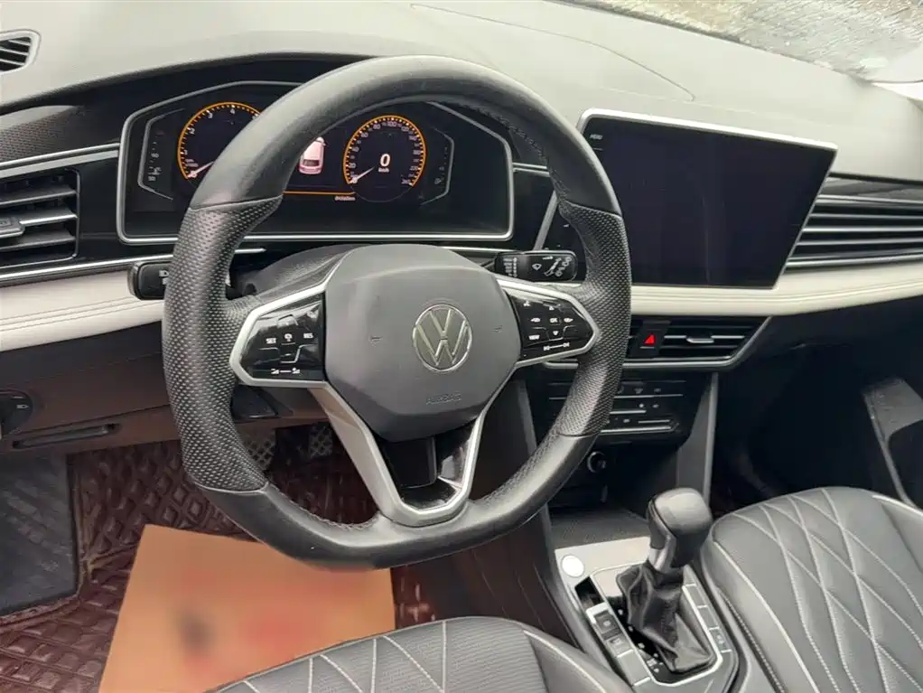 Volkswagen Tiguan L 2022 330TSI Automatic 2WD Smart Edition фото 3