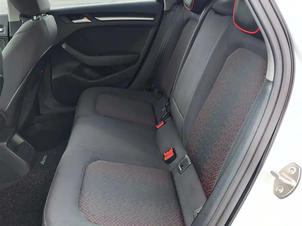 Photo 9 - Audi A3