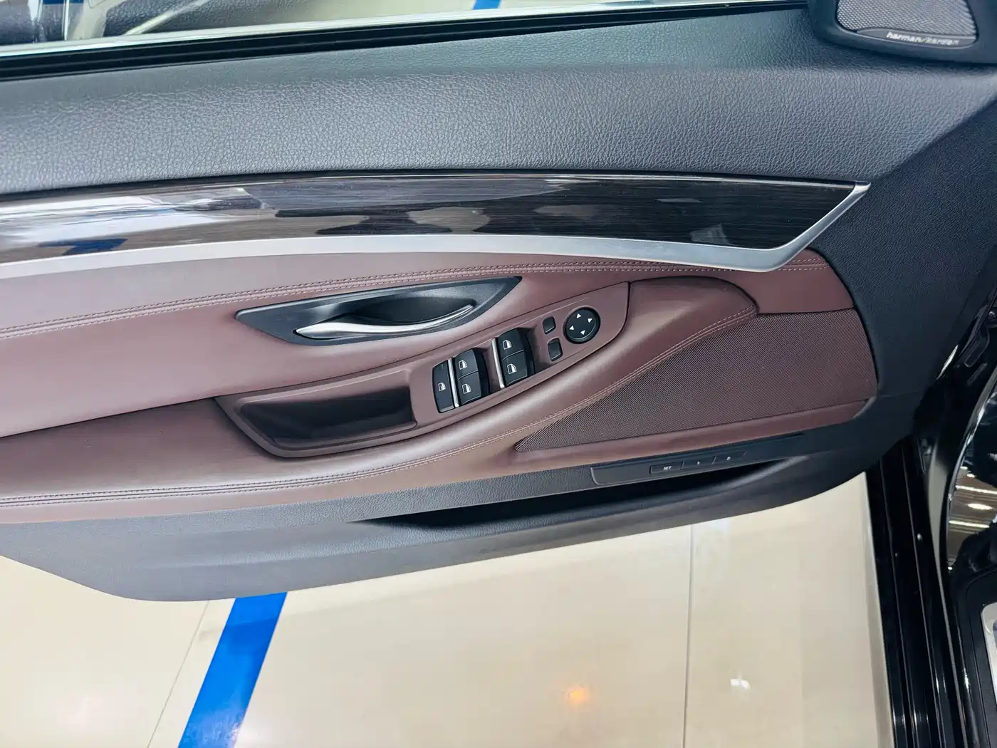 BMW 5 Series 2017 525Li Luxury Design Package фото 13