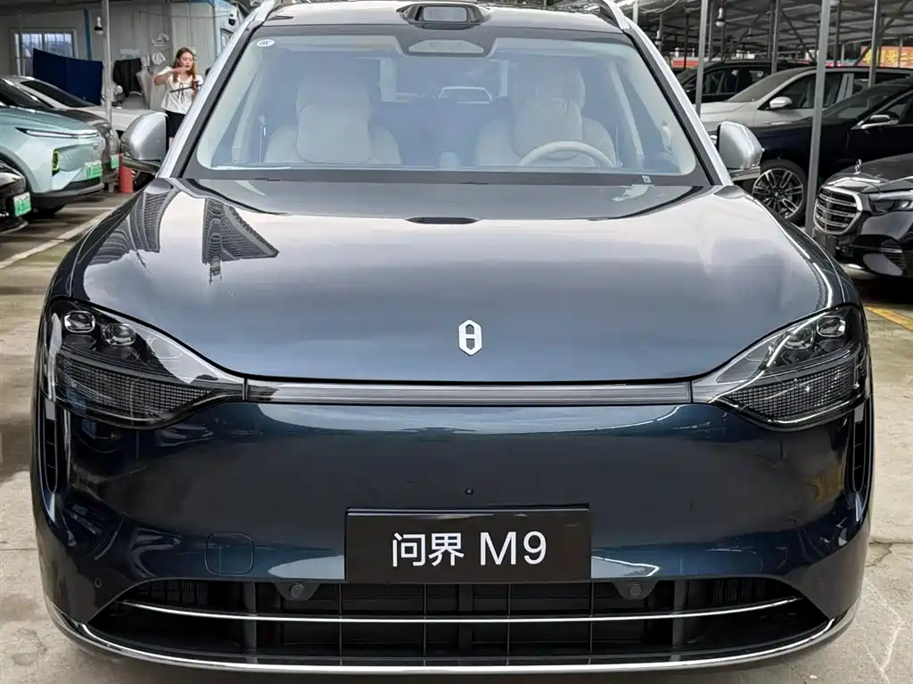 AITO Wenjie AITO M9 2025 Extended Range Ultra 52kWh 5-Seater
