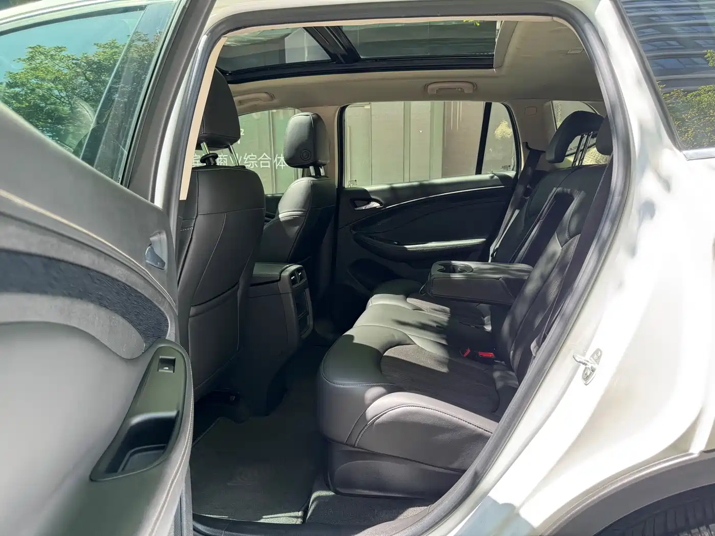 Buick Envision Plus 2017 20T FWD Elite фото 12