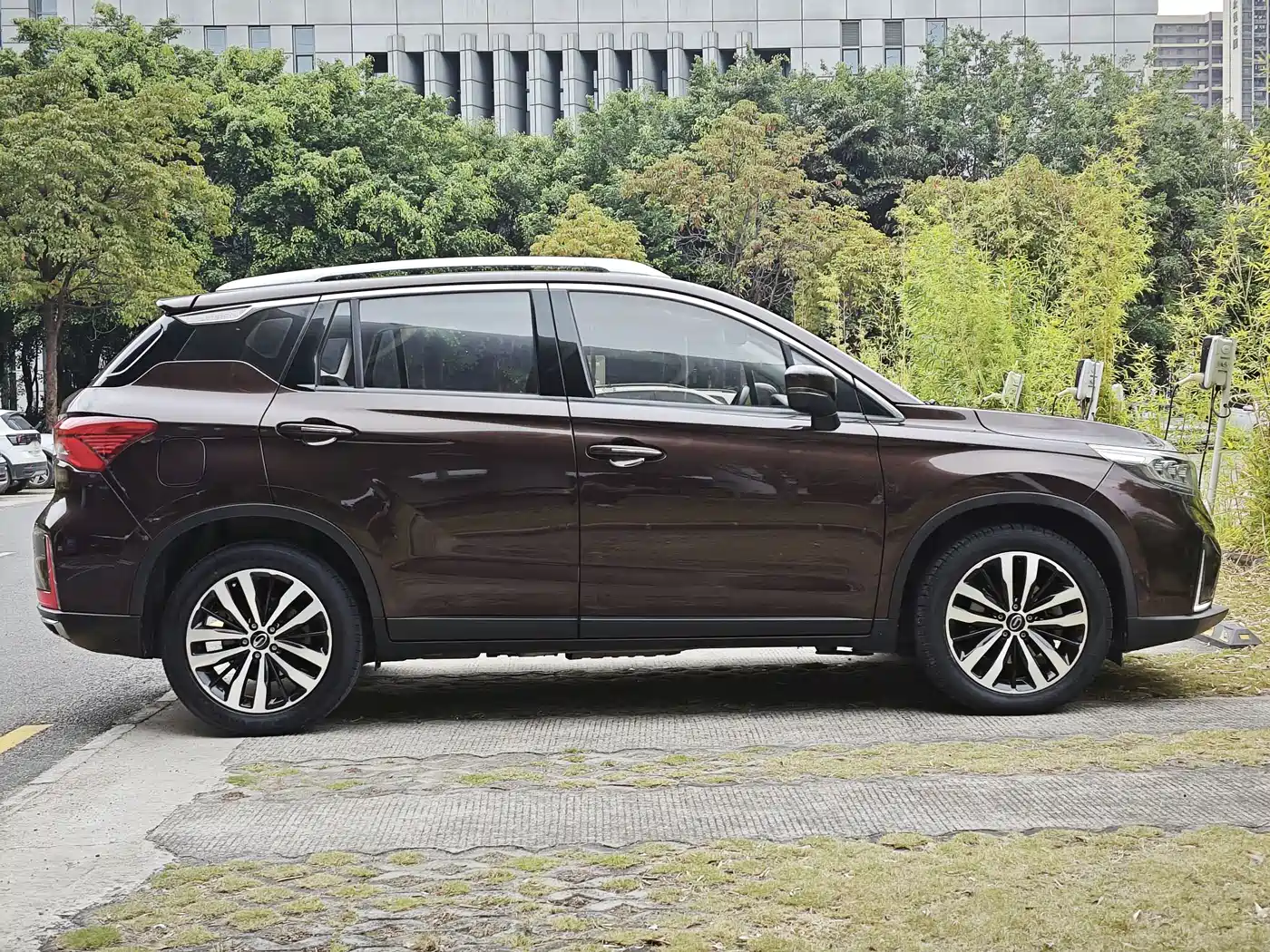 GAC TRUMPCHI GS4 NEW ENERGY