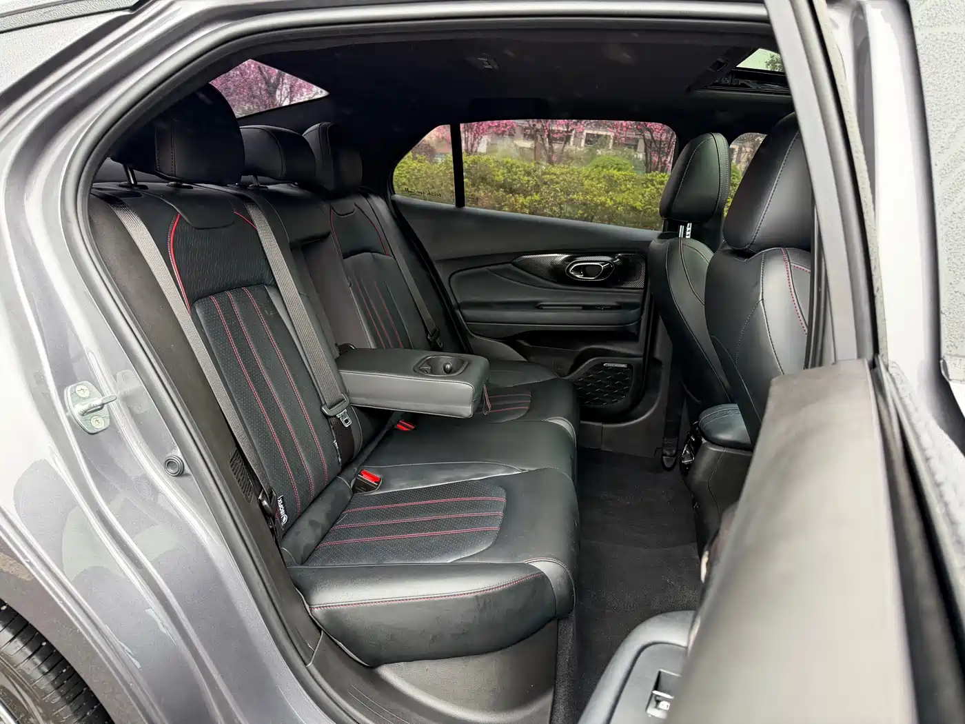 GAC Trumpchi Trumpchi Emkoo 2021 270T DCT J15 Edition фото 21