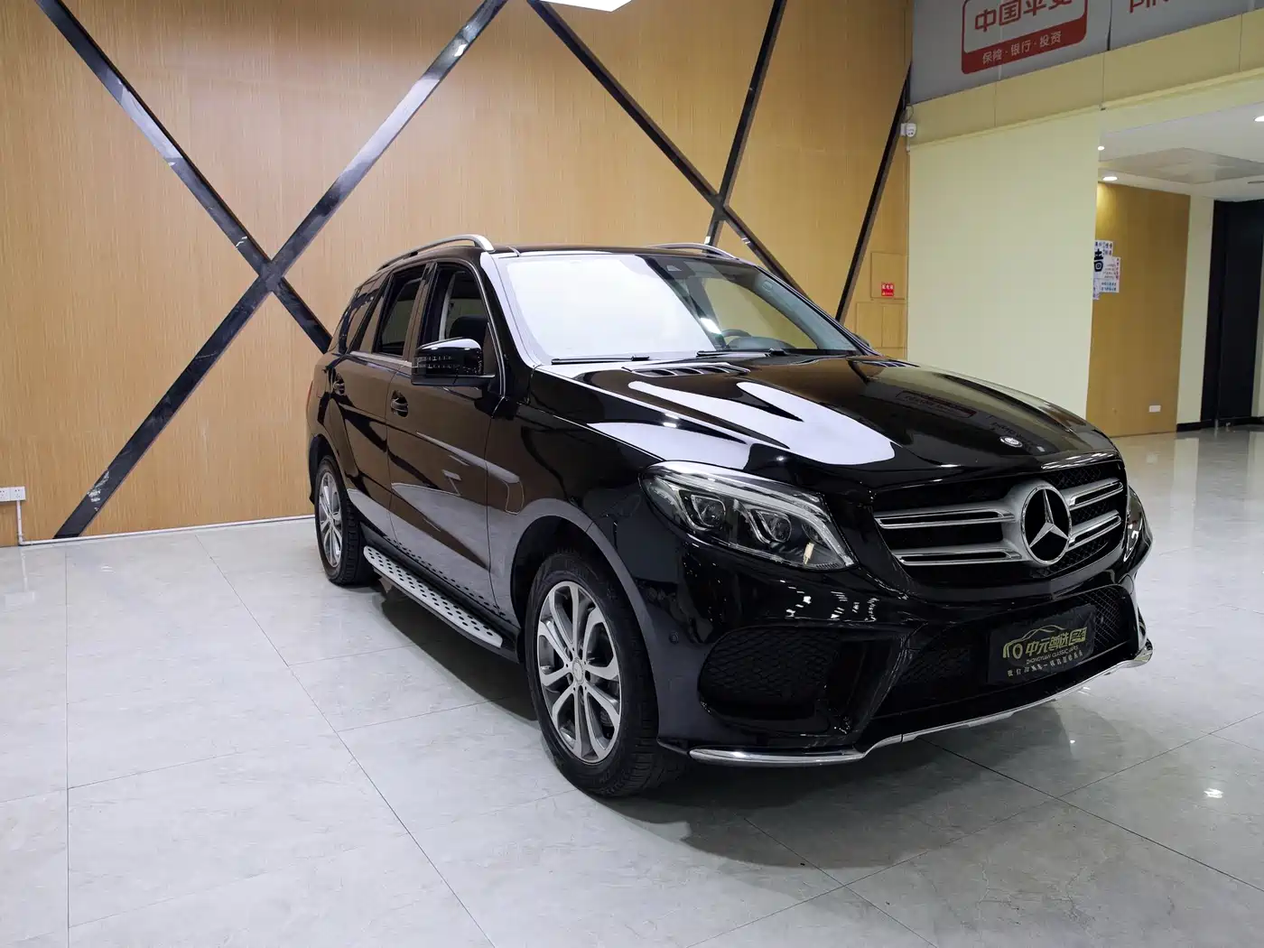 Mercedes-Benz GLE 2016 GLE 320 4MATIC Dynamic фото 3