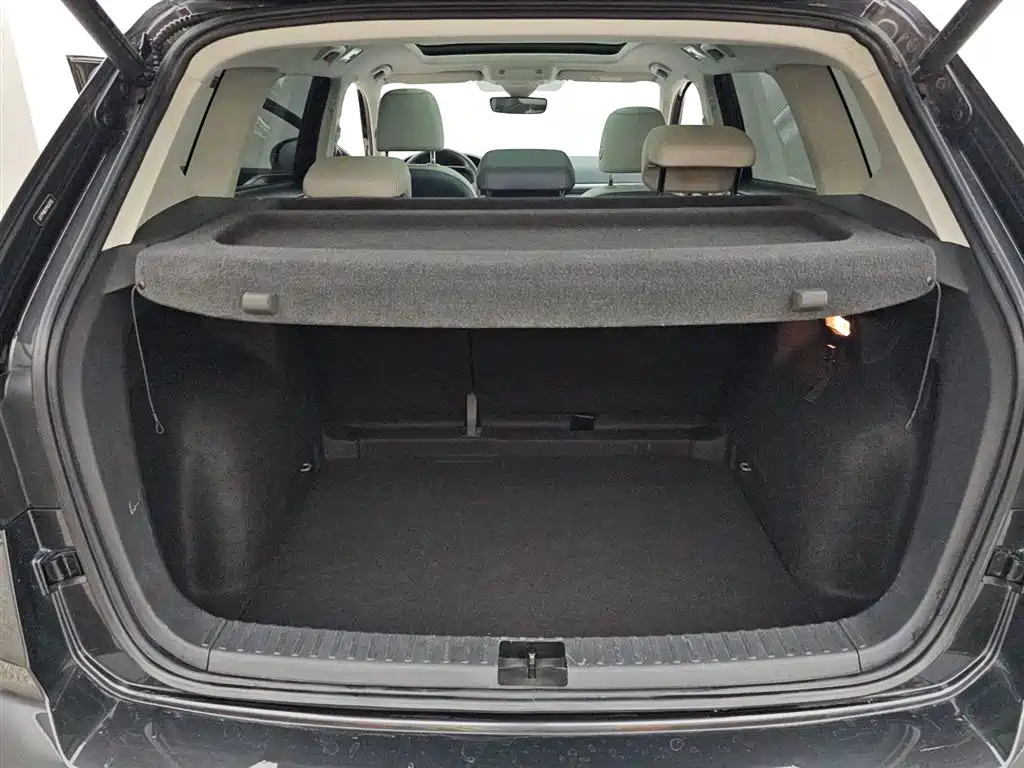 Volkswagen Tharu 2023 300TSI 2WD Full Moon Edition фото 16