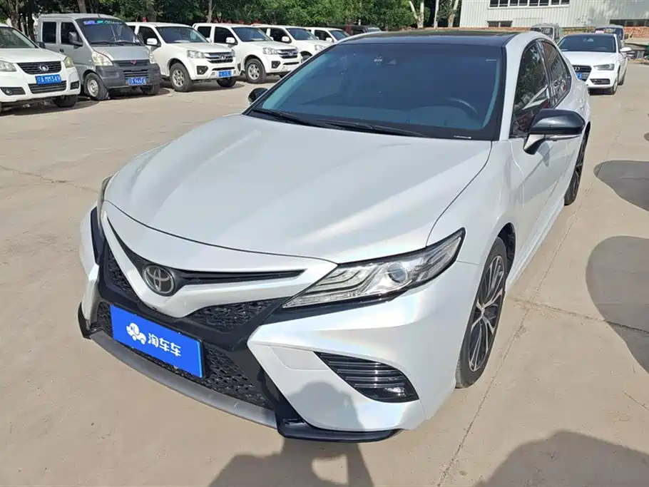 Toyota Camry 2018 2.5S Trend Edition