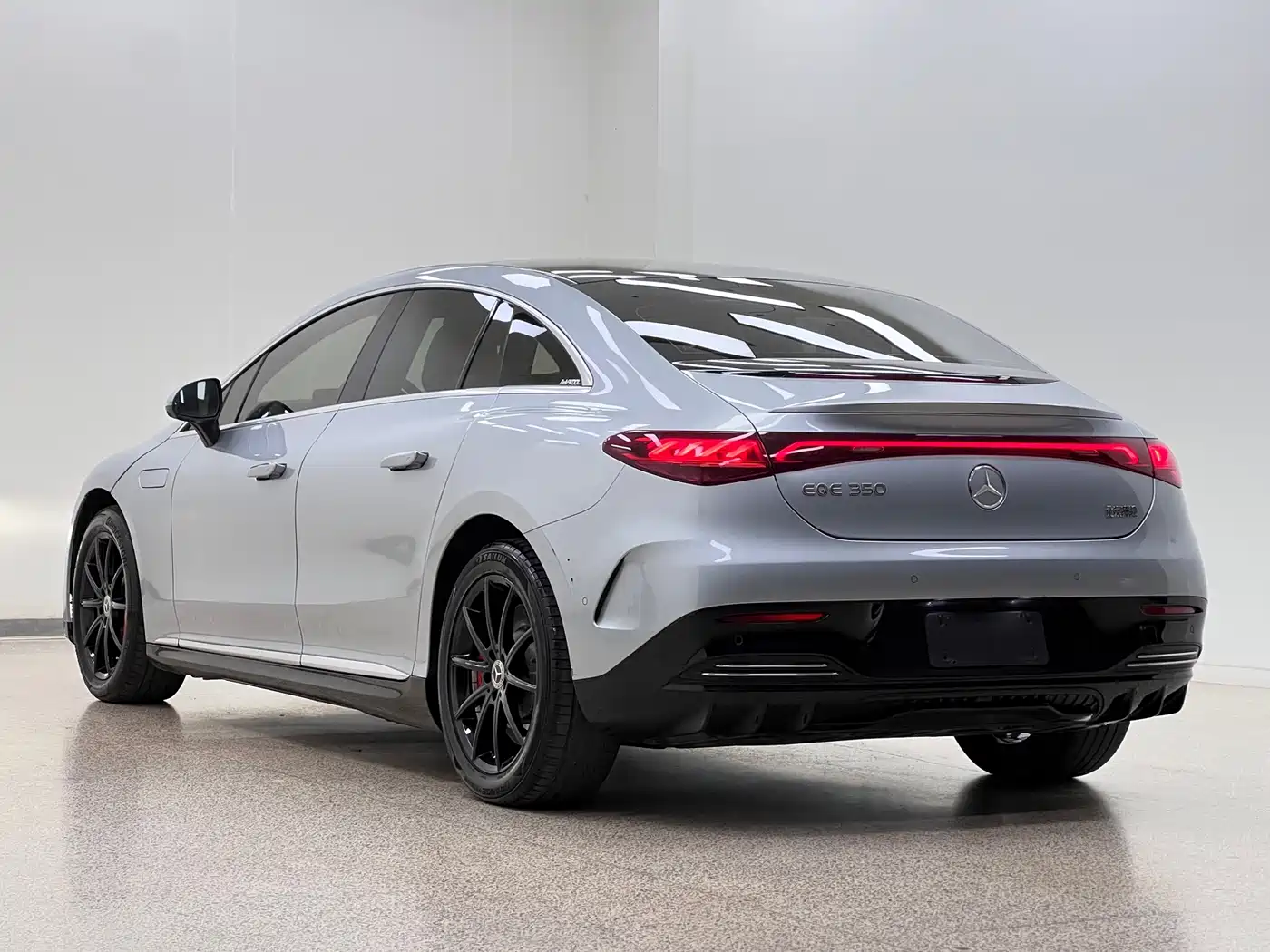 Mercedes-Benz EQE 2023 2022 350 Pioneer Edition
