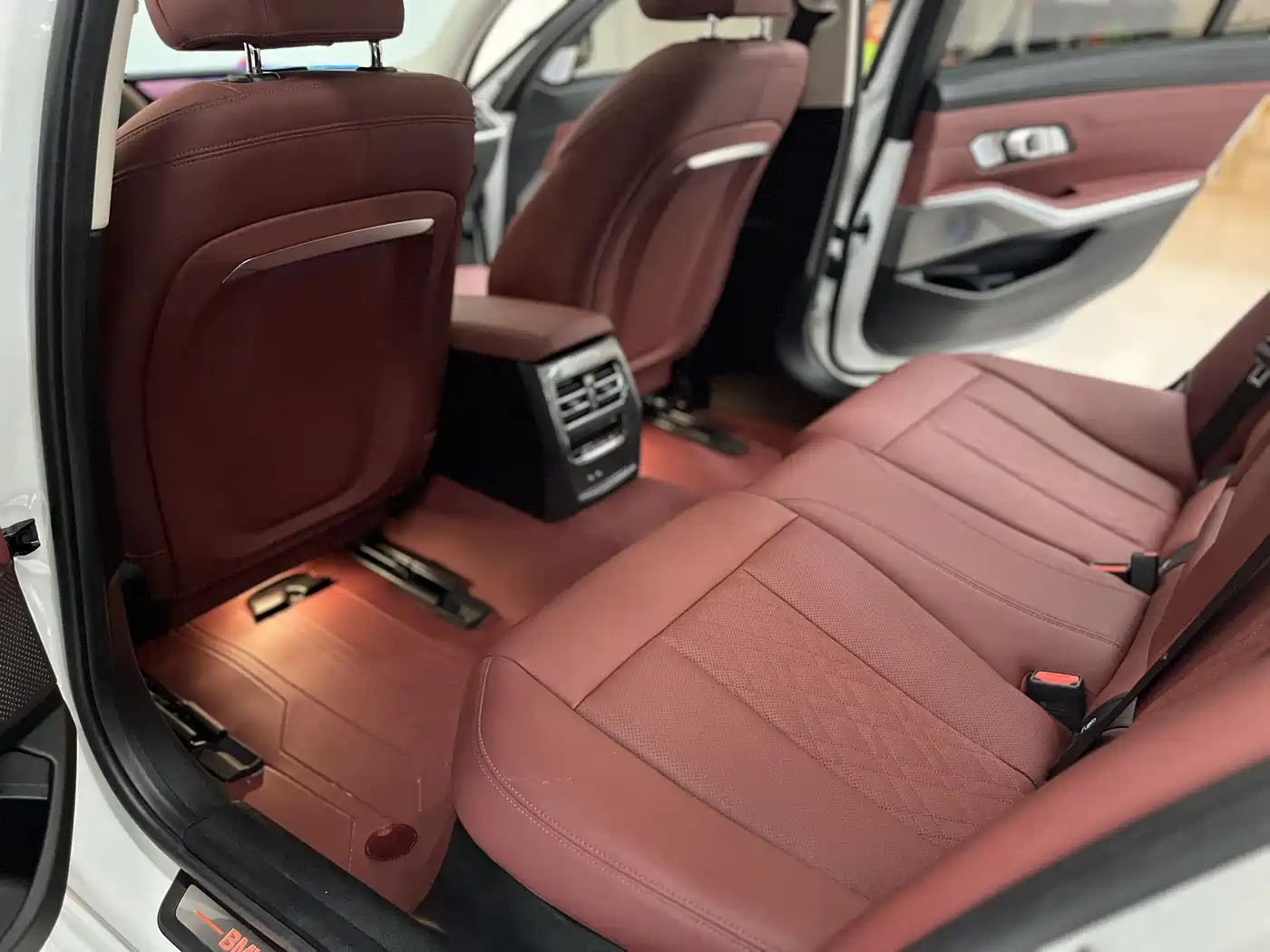 BMW i3 2024 eDrive 35 L фото 5