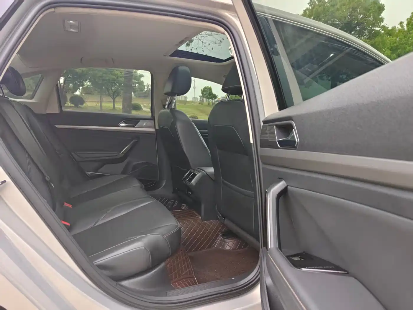 Volkswagen Lavida 2019 1.5L Automatic Comfort Edition China VI фото 18
