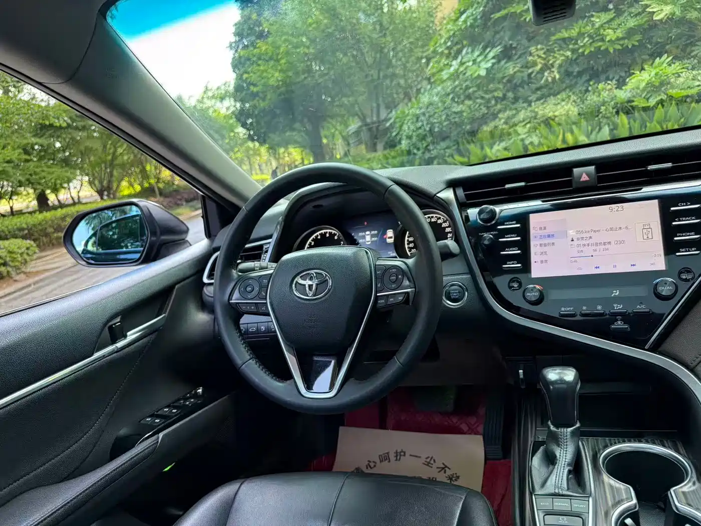 Toyota Camry 2018 2.5G Luxury Edition фото 7